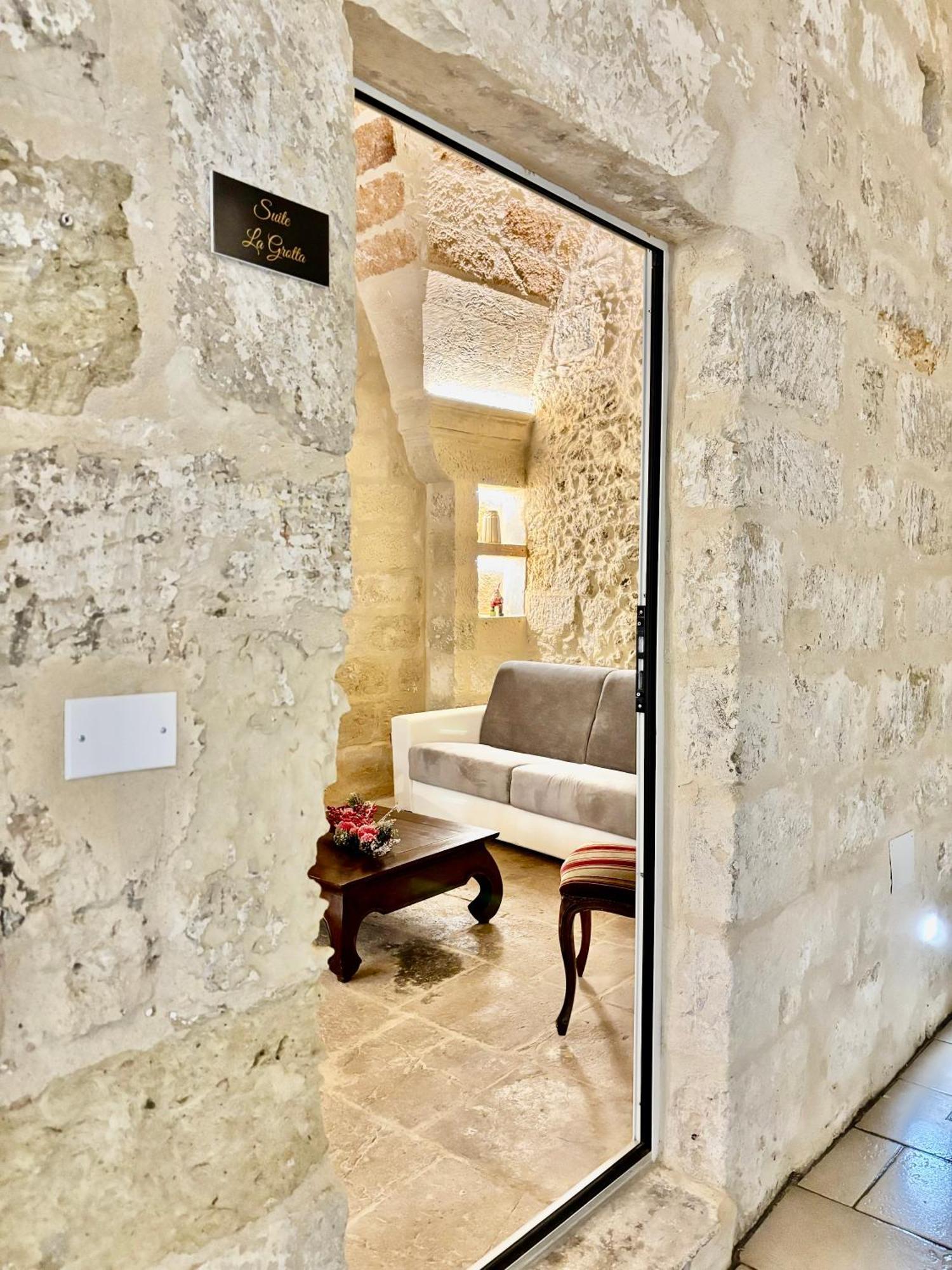 Palazzo Storico Riccardi Rollo San Cesario di Lecce Exterior foto