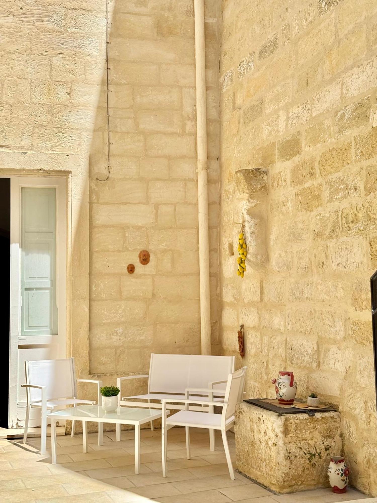 Palazzo Storico Riccardi Rollo San Cesario di Lecce Exterior foto